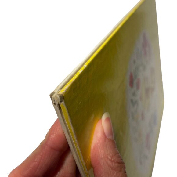 The Fuzzy Duckling Vintage Golden Book Large 1977 Children’s Hardcover - Picture 9 of 14